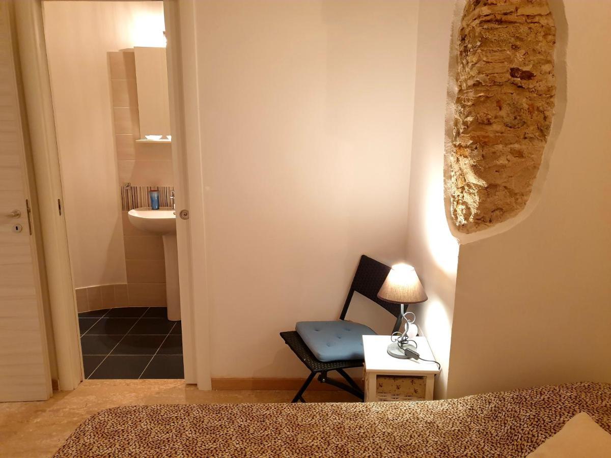2 Bed Apartment In The Historical Center Pizzo 皮佐 外观 照片